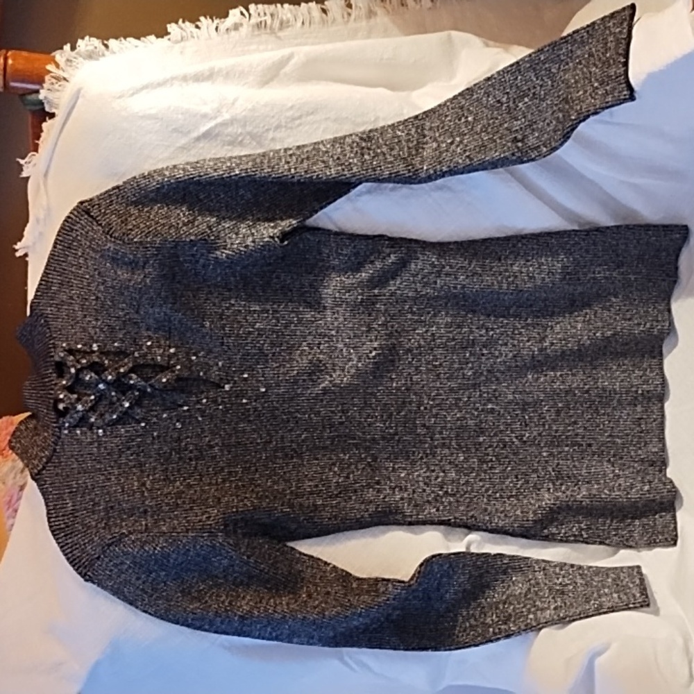 Mock Turtle Neck.     NWOT